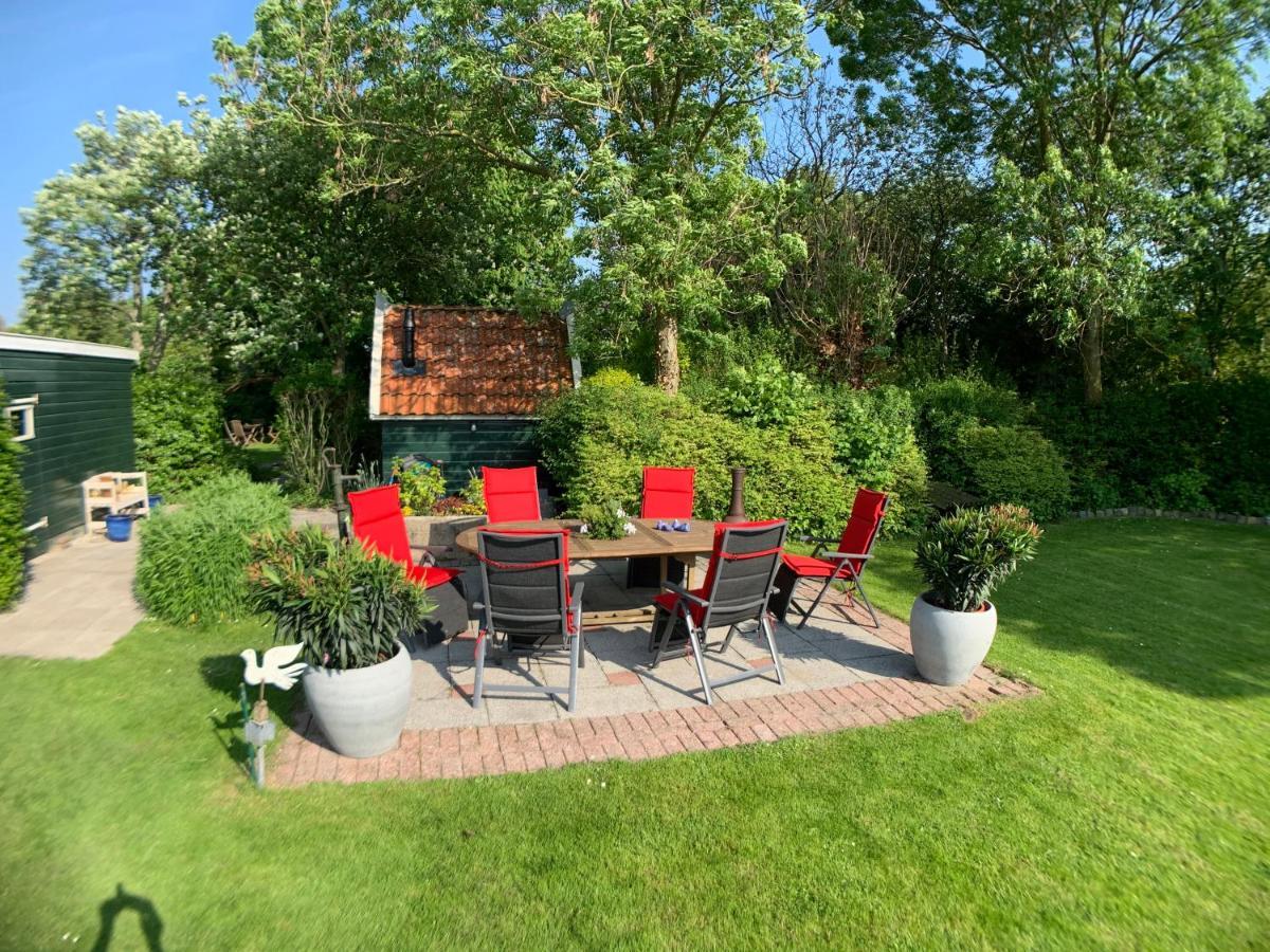 Overnachten in een luxe yurt! Zonnemaire Buitenkant foto